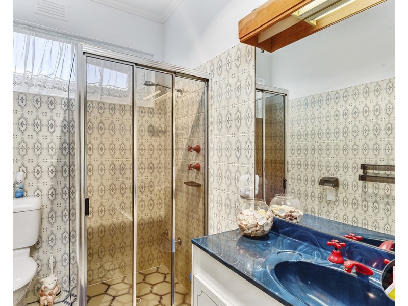 114 Mount Gambier Road, Millicent SA 5280