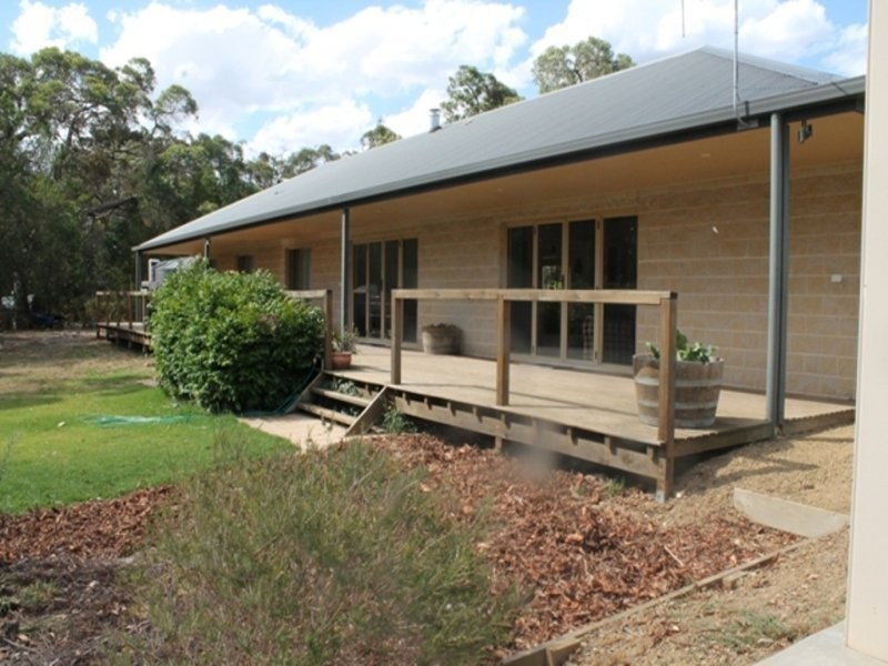 69 Denton Road, Millicent SA 5280