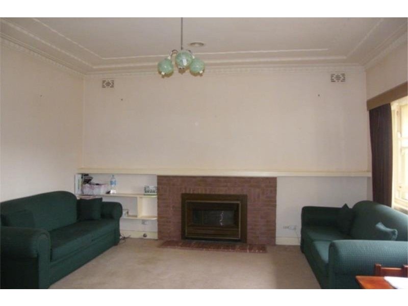 83 Penola Road, Mount Gambier SA 5290