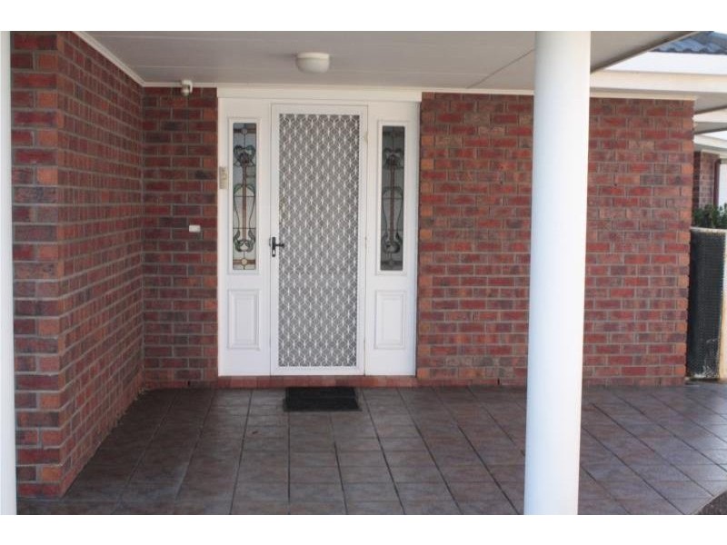 141 Sea Parade, Port Macdonnell SA 5291