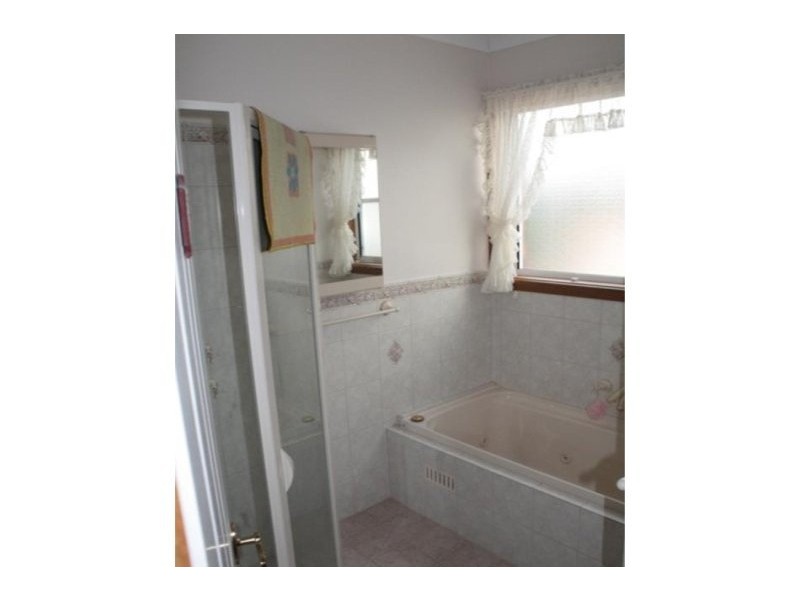 141 Sea Parade, Port Macdonnell SA 5291