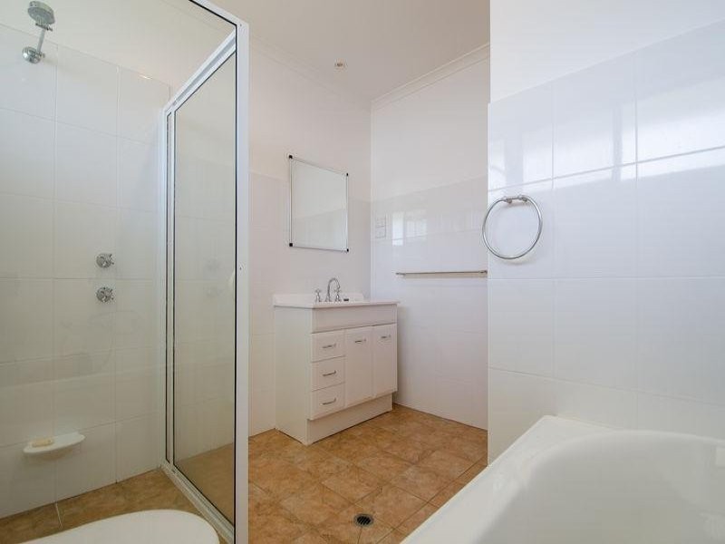 38 Beach Road, Beachport SA 5280