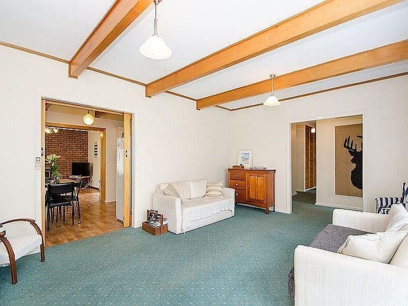 17 Eighth Street, Millicent SA 5280