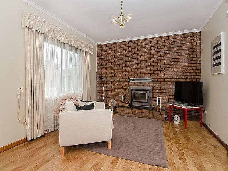 17 Eighth Street, Millicent SA 5280