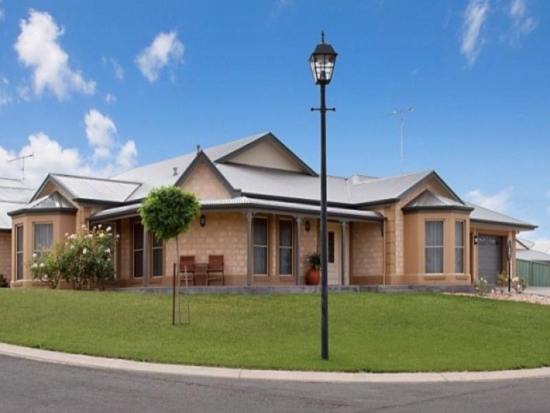 28 Matthew Flinders Way, Mount Gambier SA 5290