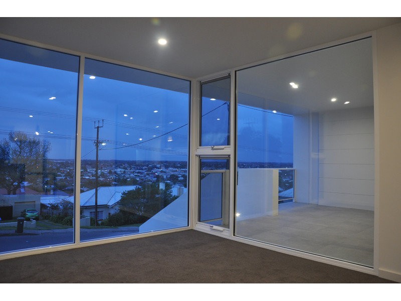 37 Lake Terrace West, Mount Gambier SA 5290