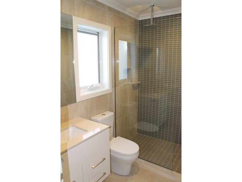 37 Lake Terrace West, Mount Gambier SA 5290