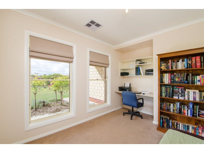 44 Sutherland Road, Millicent SA 5280