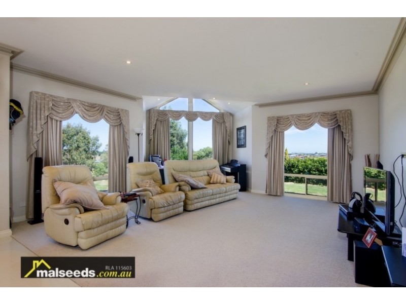 15 Turnbull Drive, Mount Gambier SA 5290