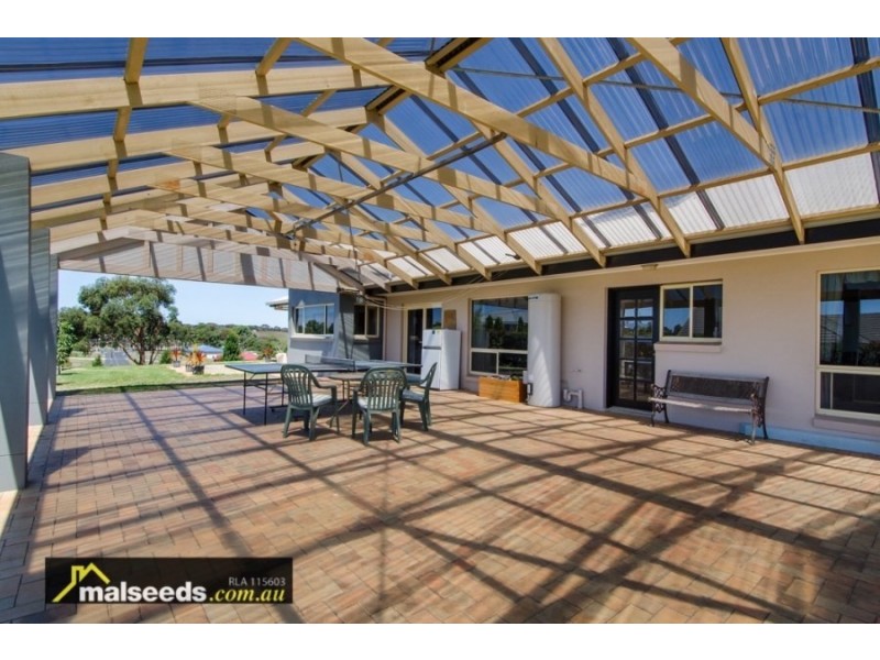 15 Turnbull Drive, Mount Gambier SA 5290