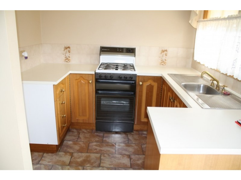 4/12 Edward Street, Mount Gambier SA 5290