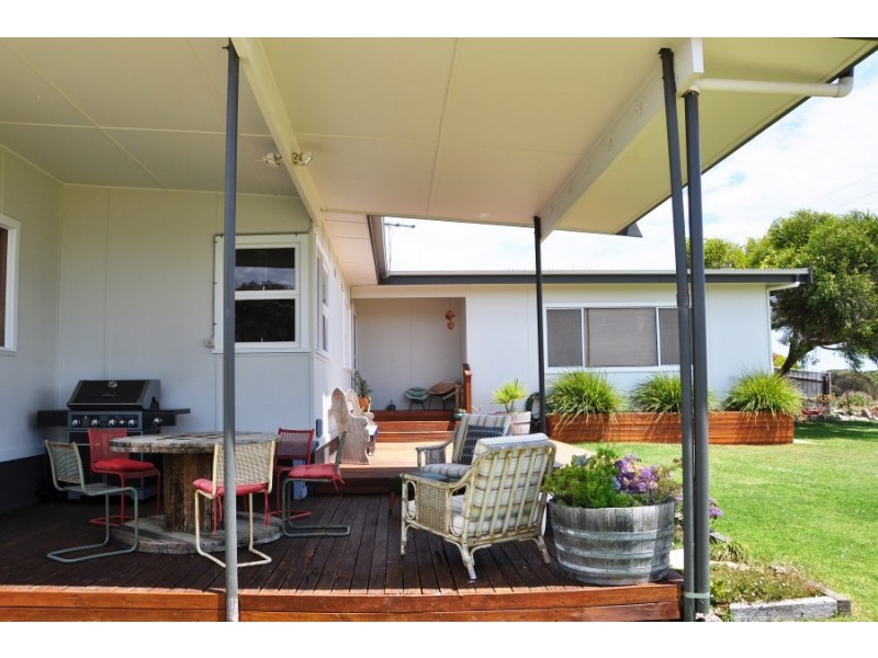 5 North West Terrace, Beachport SA 5280