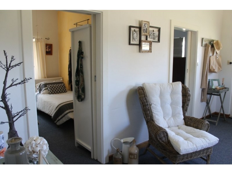 38 Foster Street, Beachport SA 5280