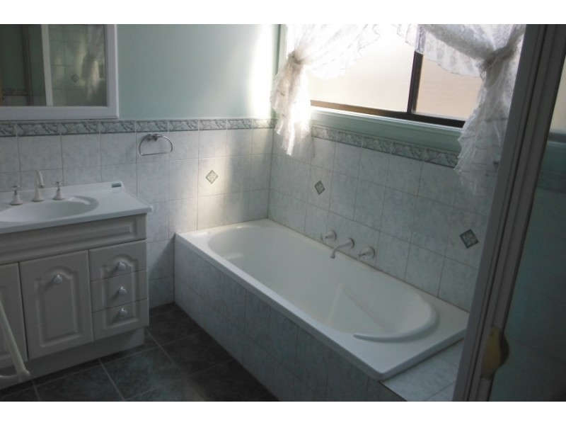 5 Morphett Terrace, Tarpeena SA 5277