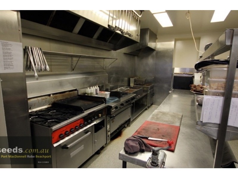 22339 Bay Road, Allendale East SA 5291