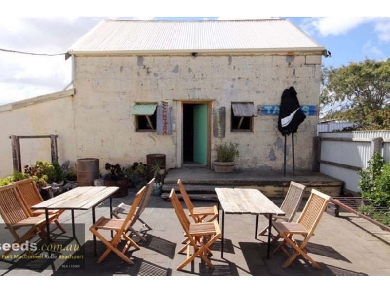 22339 Bay Road, Allendale East SA 5291