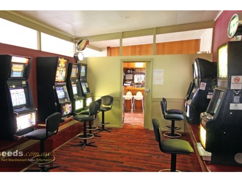 22339 Bay Road, Allendale East SA 5291