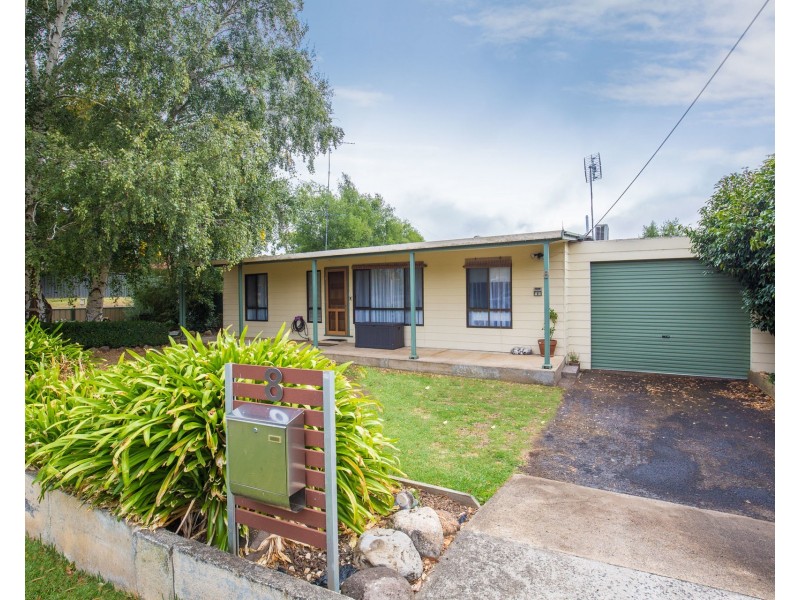 8 Neville Avenue, Mount Gambier SA 5290