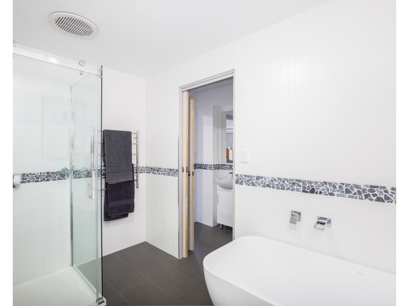 8 Neville Avenue, Mount Gambier SA 5290