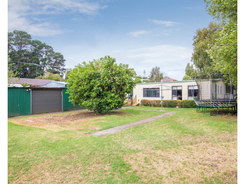 8 Neville Avenue, Mount Gambier SA 5290