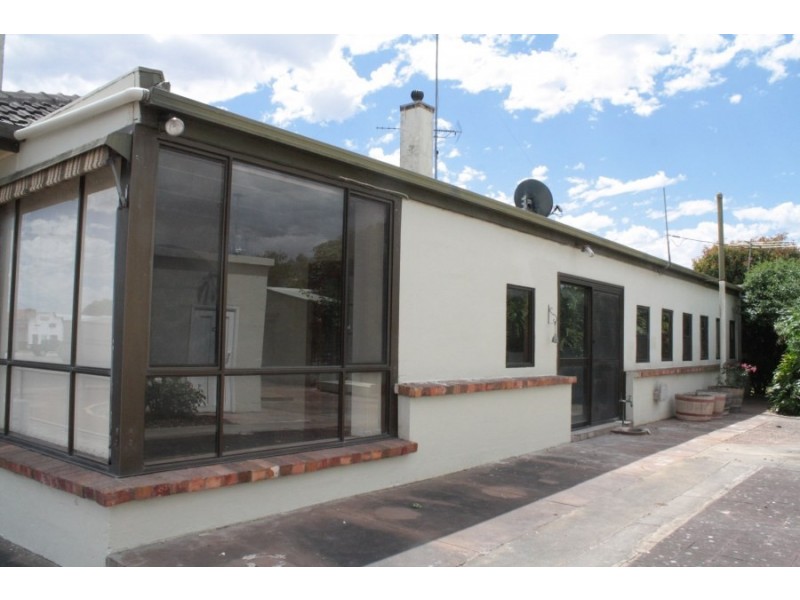 75 Church Street, Penola SA 5277