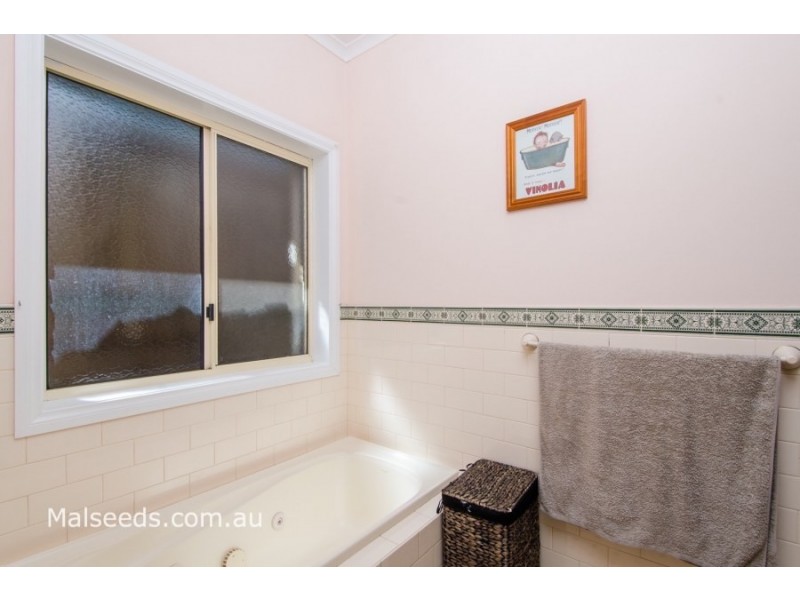 11 Shaughnessy Court, Mount Gambier SA 5290