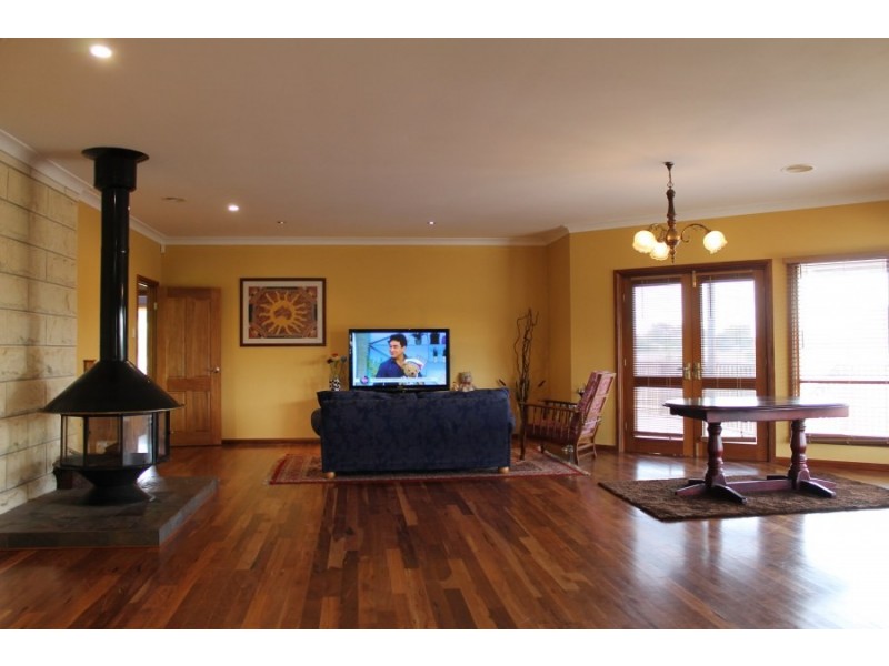 4 Bill James Court, Compton SA 5291