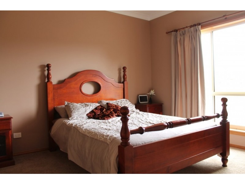 4 Bill James Court, Compton SA 5291