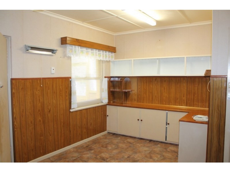 37 Holzgrefe Street, Millicent SA 5280
