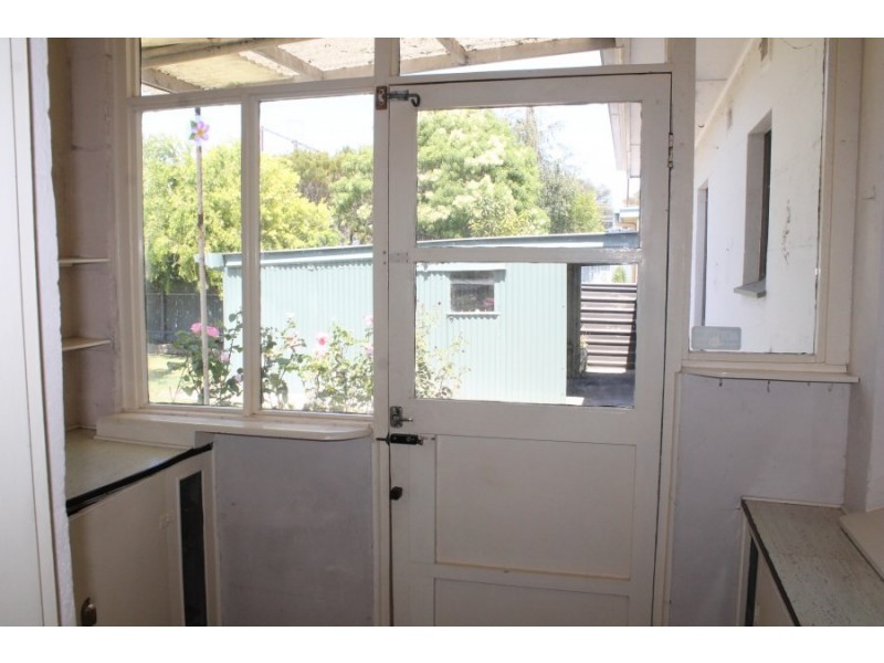 37 Holzgrefe Street, Millicent SA 5280