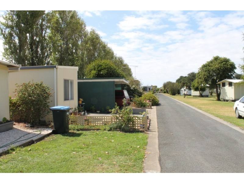 2 Pine Country Caravan Park, Mount Gambier SA 5290