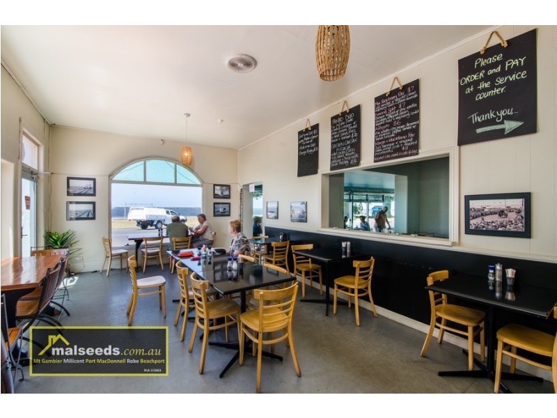 63 Sea Parade, Port Macdonnell SA 5291