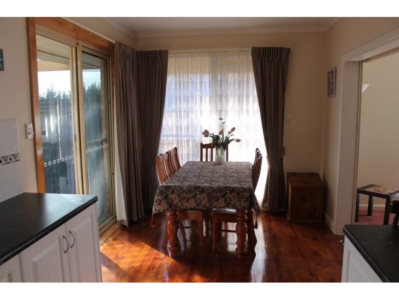 16 Hutchesson Street, Millicent SA 5280