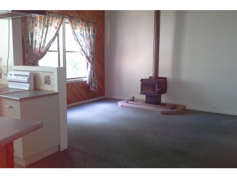 9 Johns Street, Kalangadoo SA 5278