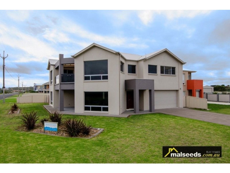 138 Sea Parade, Port Macdonnell SA 5291