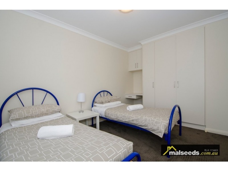 138 Sea Parade, Port Macdonnell SA 5291