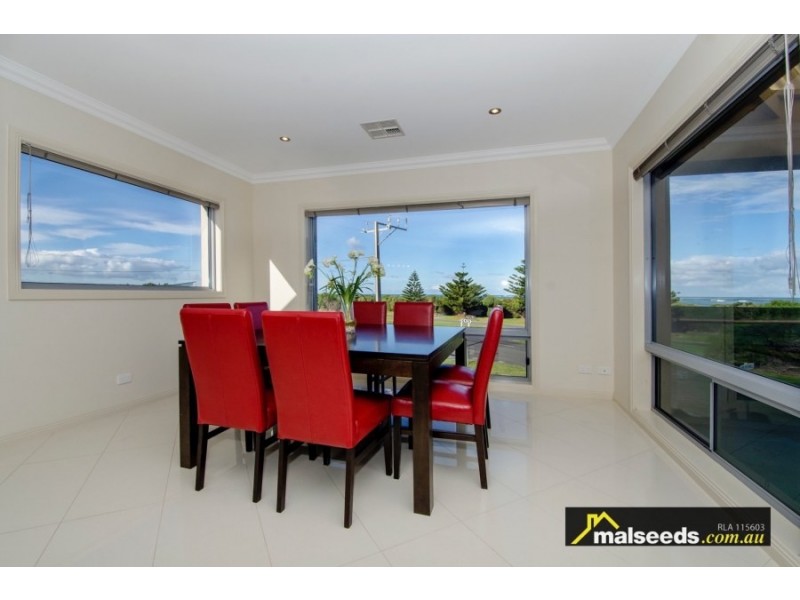138 Sea Parade, Port Macdonnell SA 5291