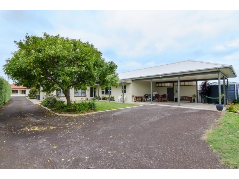 8 White Street, Millicent SA 5280