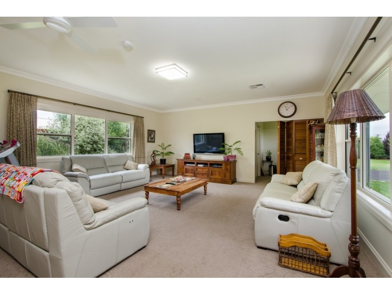 8 White Street, Millicent SA 5280