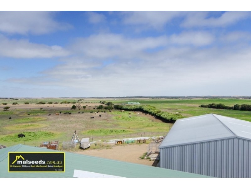 311-312 Canunda Causeway, Millicent SA 5280