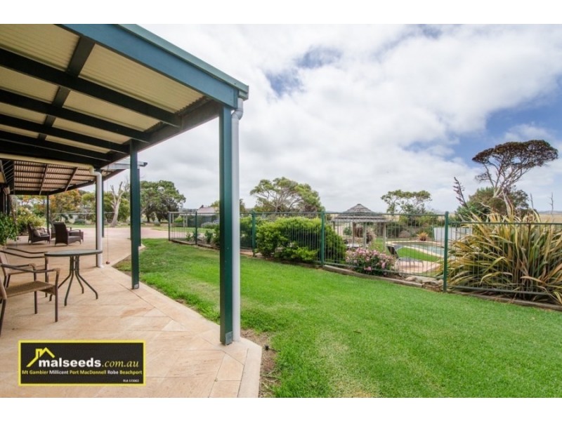 311-312 Canunda Causeway, Millicent SA 5280