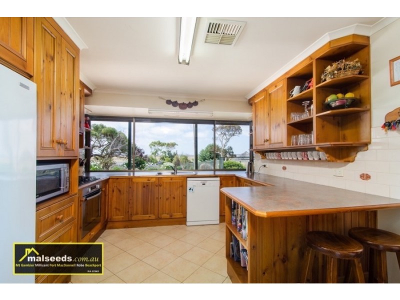 311-312 Canunda Causeway, Millicent SA 5280