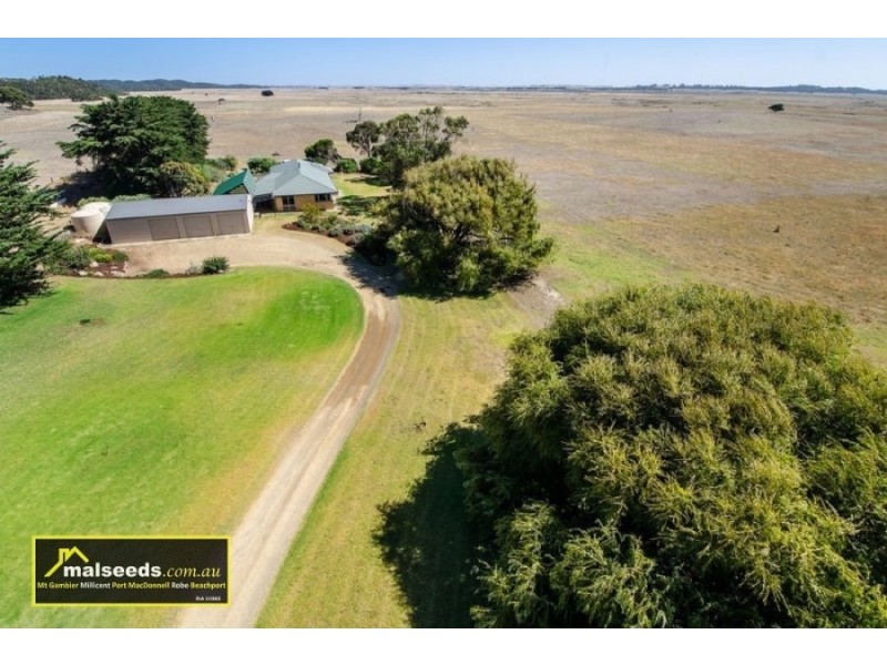 311-312 Canunda Causeway, Millicent SA 5280