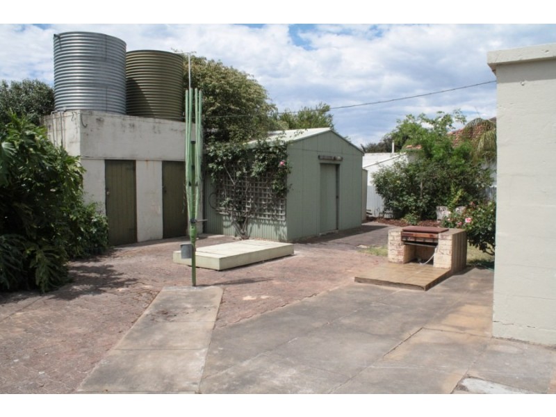 75 Church Street, Penola SA 5277