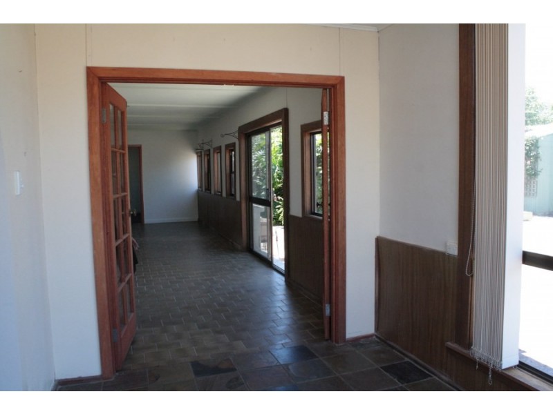 75 Church Street, Penola SA 5277