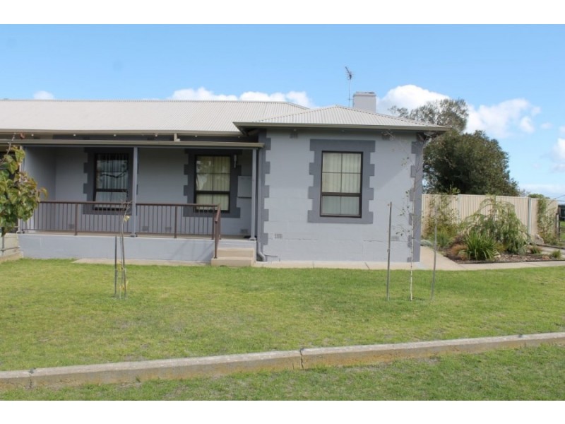 4 Cassells Street, Millicent SA 5280