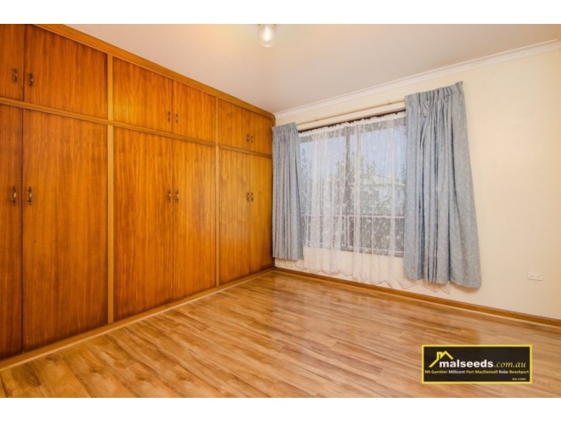 37 Kurrajong Street, Mount Gambier SA 5290