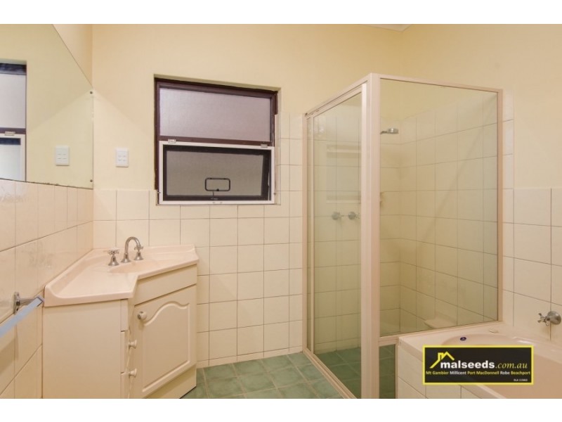 37 Kurrajong Street, Mount Gambier SA 5290