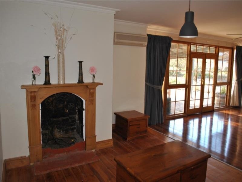 33 Grosser Street, Millicent SA 5280