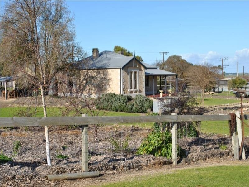 33 Grosser Street, Millicent SA 5280